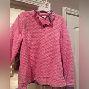 Crown and Ivy pullover